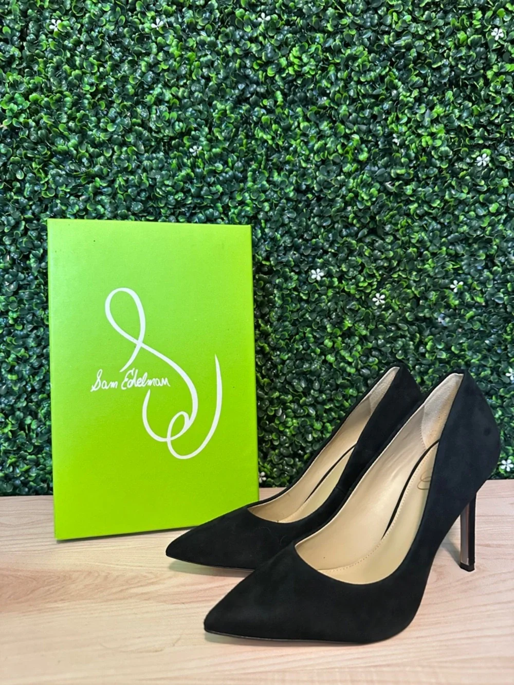 Sam Edelman Hazel Pointed Toe Pumps - Picture 2 of 6
